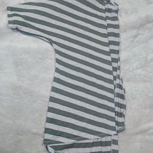 ✨ Lularoe Lindsay Kimono Sz Small ✨